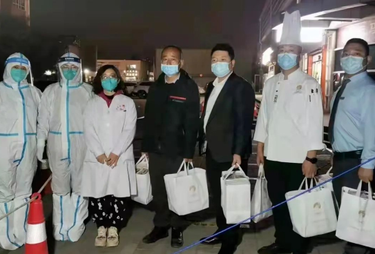 抗疫馳援，我們?cè)谛袆?dòng)： 協(xié)會(huì)會(huì)員單位-內(nèi)蒙古女神餐飲娛樂(lè)有限公司